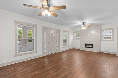 Tiny photo for 155 E Miller Avenue, Hinckley, IL 60520 (MLS # 12776372)