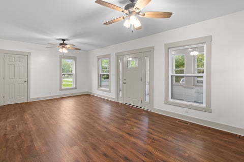 Tiny photo for 155 E Miller Avenue, Hinckley, IL 60520 (MLS # 12776372)