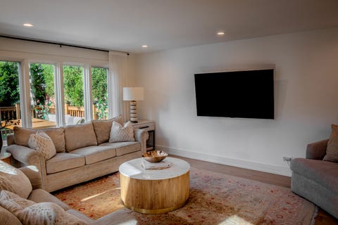 Tiny photo for 4738 W Pratt Avenue, Lincolnwood, IL 60712 (MLS # 12729483)