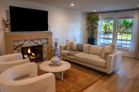 Tiny photo for 4738 W Pratt Avenue, Lincolnwood, IL 60712 (MLS # 12729483)