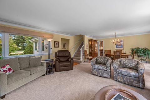 Tiny photo for 208 Biltmore Drive, North Barrington, IL 60010 (MLS # 12491701)