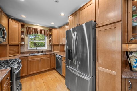 Tiny photo for 208 Biltmore Drive, North Barrington, IL 60010 (MLS # 12491701)