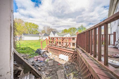 Tiny photo for 230 W Garfiled Avenue, Decatur, IL 62526 (MLS # 12391299)