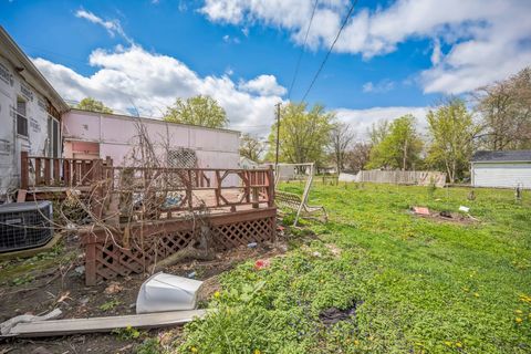 Tiny photo for 230 W Garfiled Avenue, Decatur, IL 62526 (MLS # 12391299)