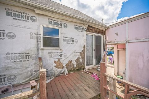 Tiny photo for 230 W Garfiled Avenue, Decatur, IL 62526 (MLS # 12391299)