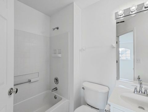 Tiny photo for 442 New Haven Drive #442, Cary, IL 60013 (MLS # 12469393)