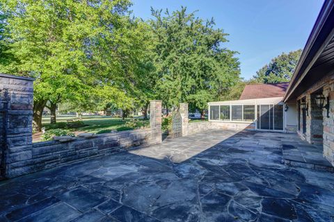 Tiny photo for 1005 EGYPTIAN Trail, Tuscola, IL 61953 (MLS # 12427790)
