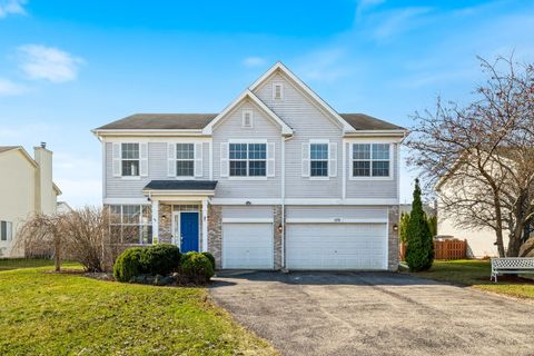 Photo of 579 W CALDWELL Drive, Round Lake, IL 60073 (MLS # 12590812)