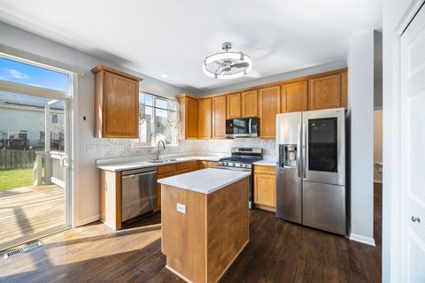 Tiny photo for 579 W CALDWELL Drive, Round Lake, IL 60073 (MLS # 12590812)