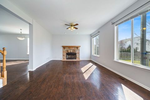 Tiny photo for 579 W CALDWELL Drive, Round Lake, IL 60073 (MLS # 12590812)