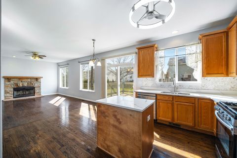 Tiny photo for 579 W CALDWELL Drive, Round Lake, IL 60073 (MLS # 12590812)