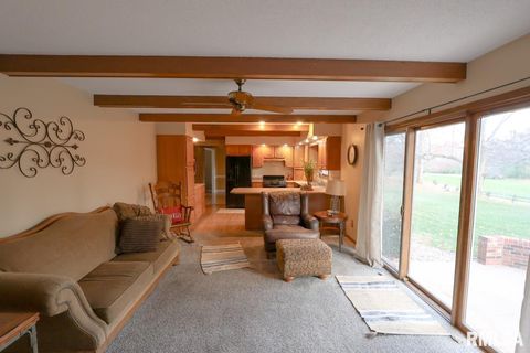 Tiny photo for 2123 S 30TH Street, Quincy, IL 62301 (MLS # QC4269538)