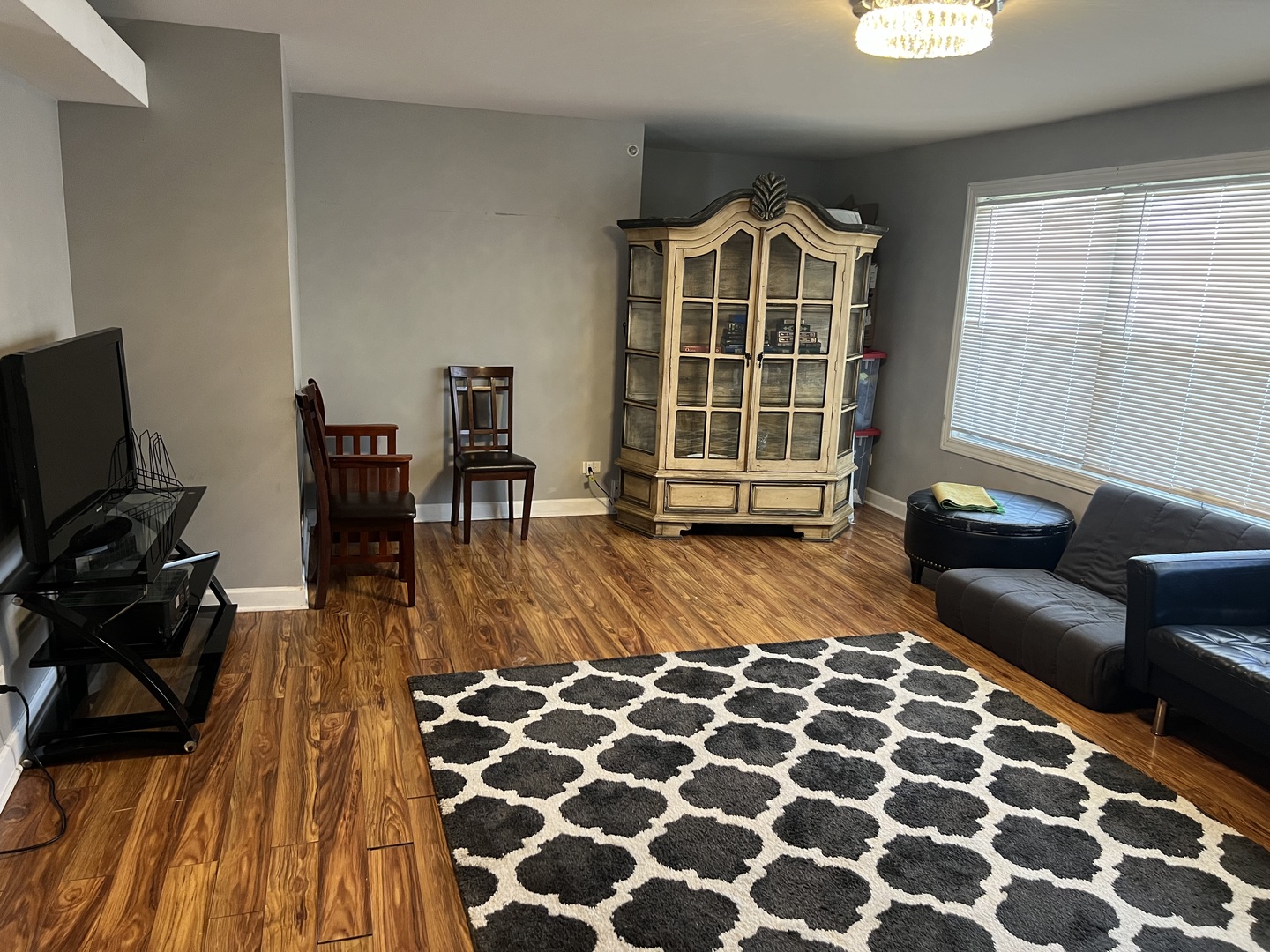 6756 N KEATING Avenue