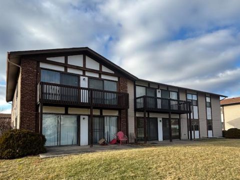 Tiny photo for 19211 Elm Drive #145, Country Club Hills, IL 60478 (MLS # 12544280)