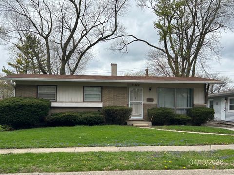 Tiny photo for 15722 Woodlawn East Avenue, South Holland, IL 60473 (MLS # 12617424)