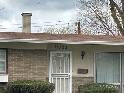 Tiny photo for 15722 Woodlawn East Avenue, South Holland, IL 60473 (MLS # 12617424)