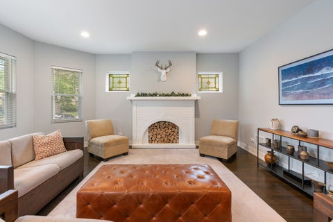 Tiny photo for 2637 W Coyle Avenue, Chicago, IL 60645 (MLS # 12758063)