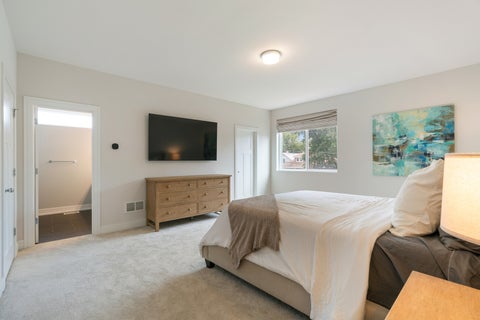 Tiny photo for 2637 W Coyle Avenue, Chicago, IL 60645 (MLS # 12758063)