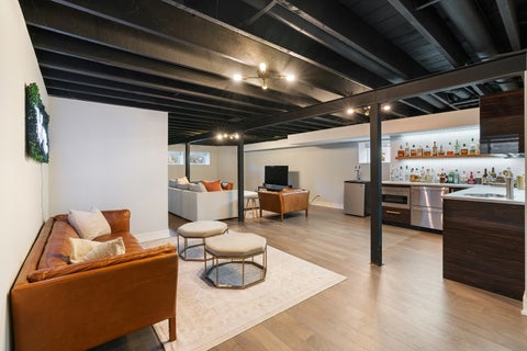 Tiny photo for 2637 W Coyle Avenue, Chicago, IL 60645 (MLS # 12758063)