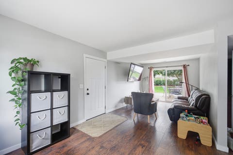 Tiny photo for 549 Arthur Drive, Cary, IL 60013 (MLS # 12707485)