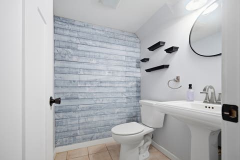 Tiny photo for 549 Arthur Drive, Cary, IL 60013 (MLS # 12707485)