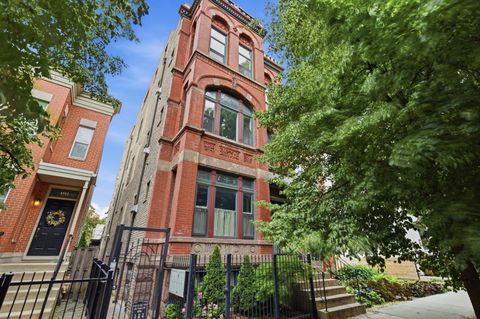 Photo of 1516 N MOHAWK Street #3F, Chicago, IL 60610 (MLS # 12698455)