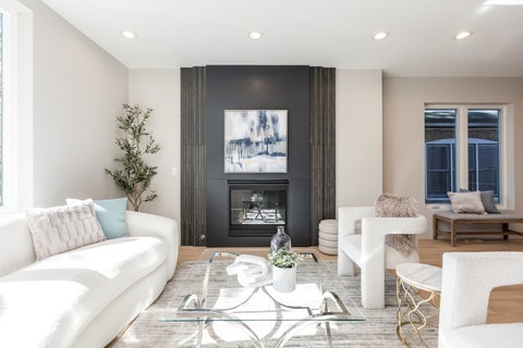 Tiny photo for 5747 N Maplewood Avenue, Chicago, IL 60659 (MLS # 12694191)