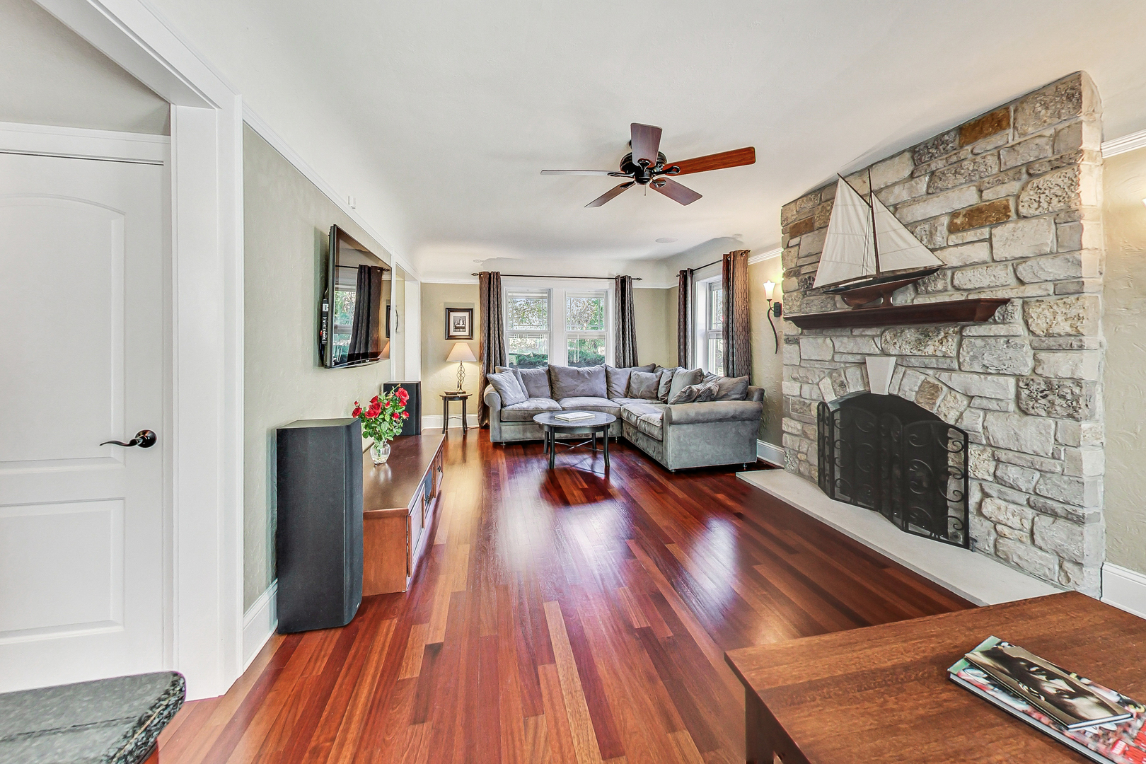 1829 S PROSPECT Avenue