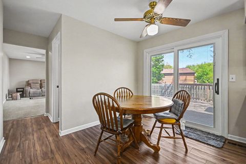 Tiny photo for 75 Wildwood Drive, Roselle, IL 60172 (MLS # 12639398)