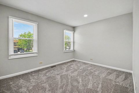 Tiny photo for 75 Wildwood Drive, Roselle, IL 60172 (MLS # 12639398)