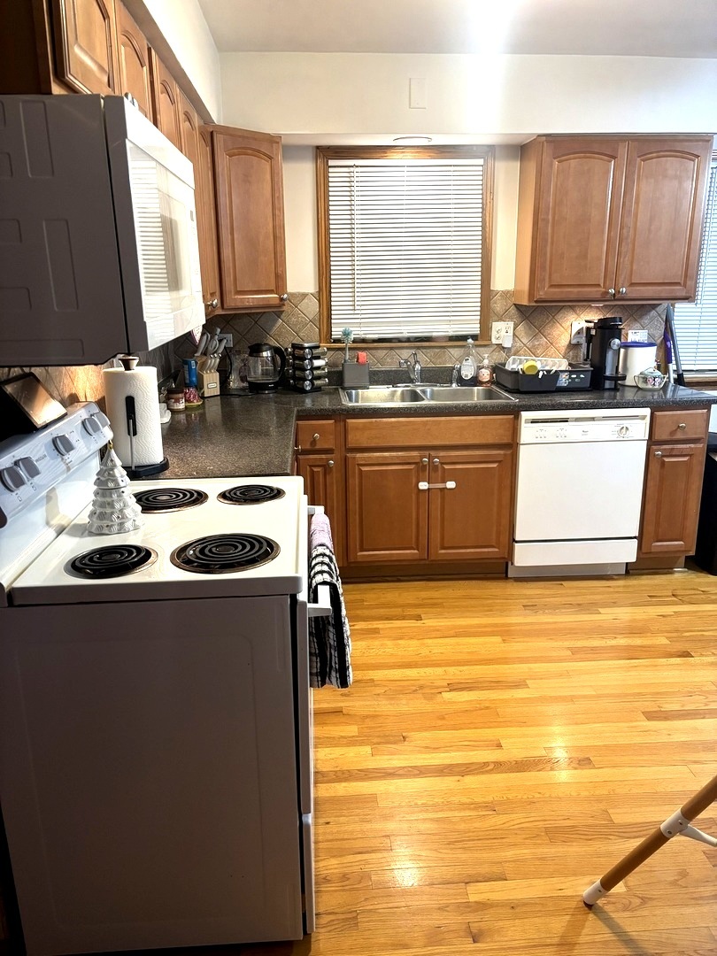 8610 W Summerdale Avenue 2S