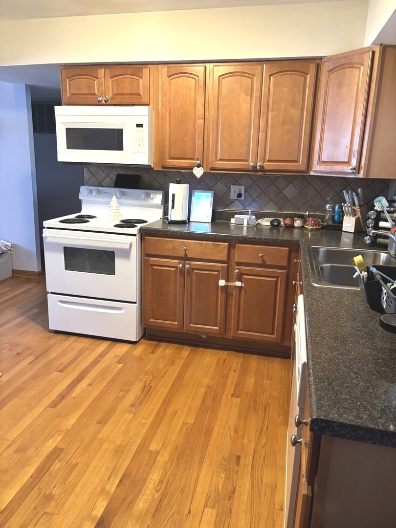 8610 W Summerdale Avenue 2S