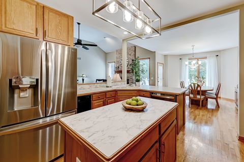 Tiny photo for 10735 Christopher Drive, Lemont, IL 60439 (MLS # 12661150)