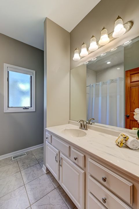 Tiny photo for 10735 Christopher Drive, Lemont, IL 60439 (MLS # 12661150)