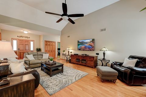Tiny photo for 10735 Christopher Drive, Lemont, IL 60439 (MLS # 12661150)