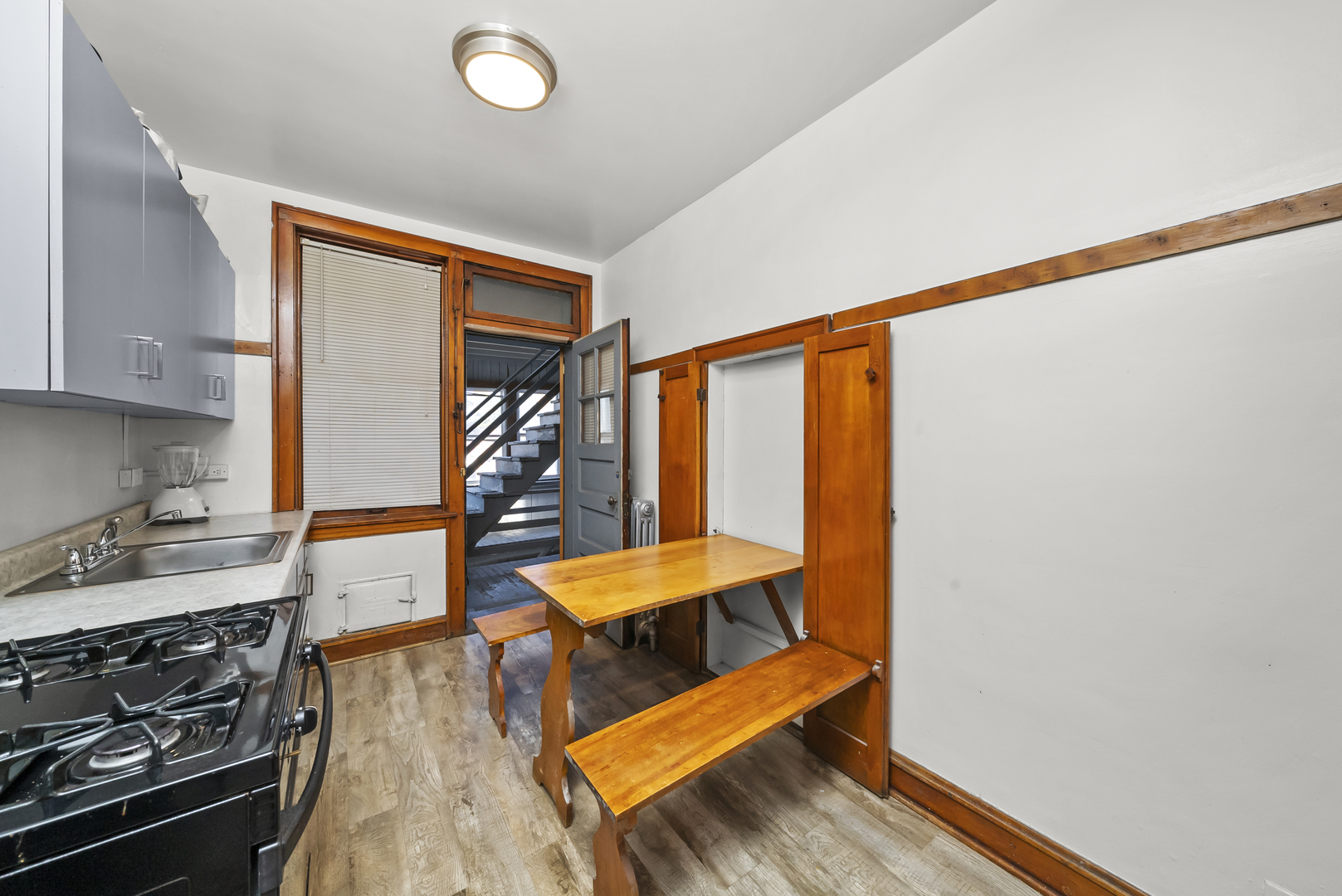 3724 Oak Park Avenue