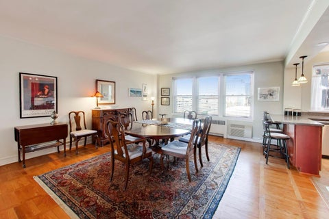 Tiny photo for 1585 Ridge Avenue #505, Evanston, IL 60201 (MLS # 12753550)