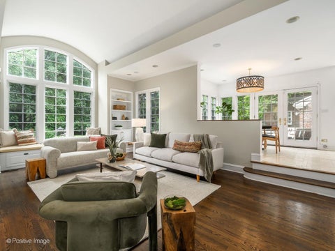 Tiny photo for 522 KENILWORTH Avenue, Kenilworth, IL 60043 (MLS # 12758737)