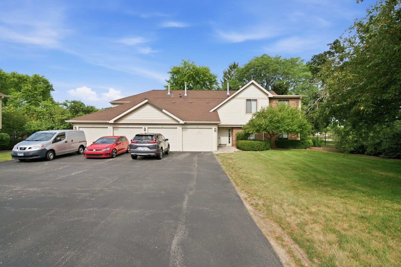 2340 E Old Hicks Road N 1