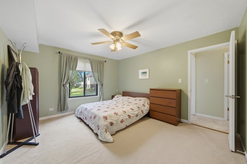 Tiny photo for 2340 E Old Hicks Road N #1, Palatine, IL 60074 (MLS # 12679893)