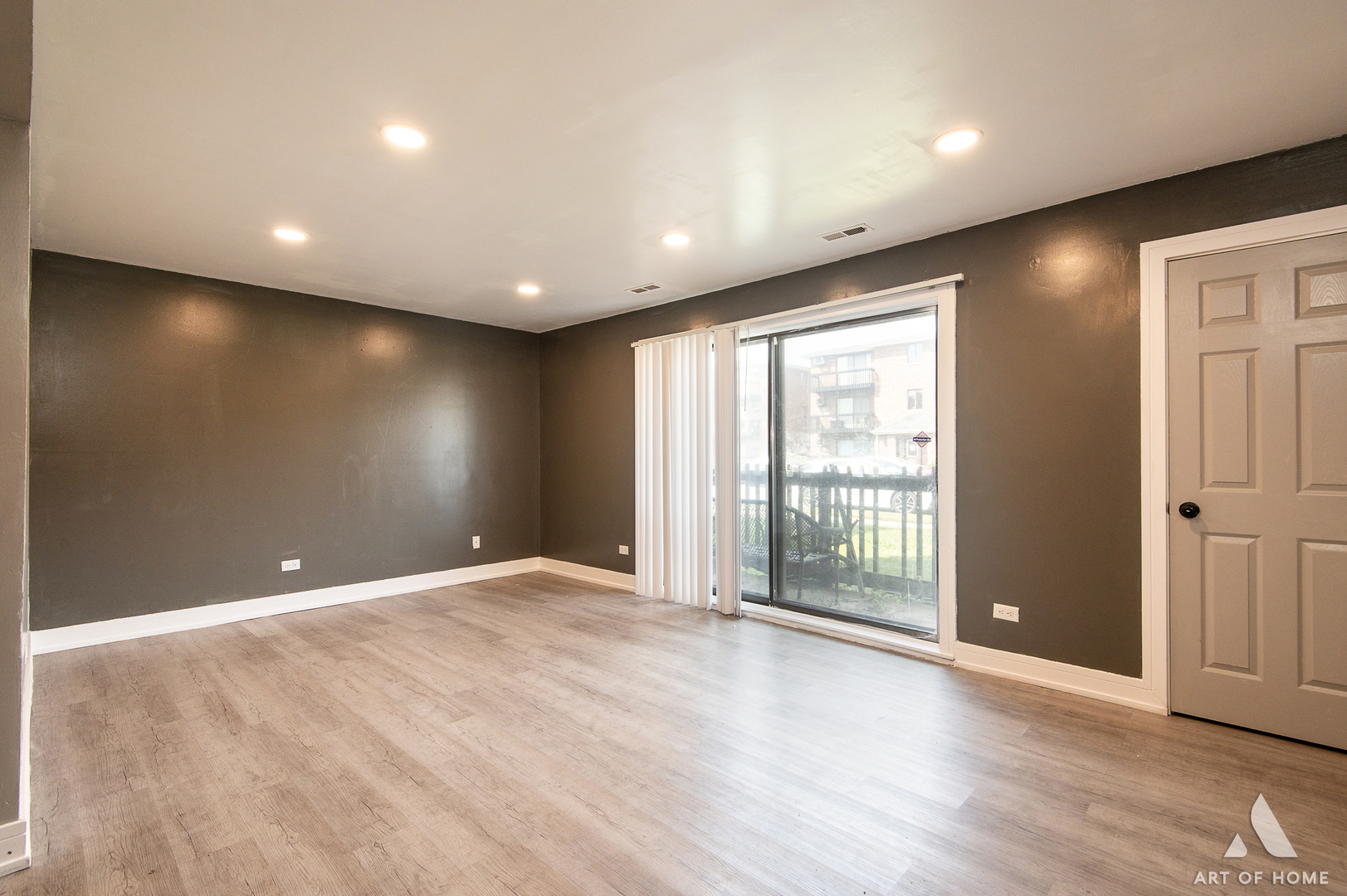 1613 Astor Street 1W