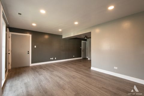 Tiny photo for 1613 Astor Street #1W, Calumet City, IL 60409 (MLS # 12584997)