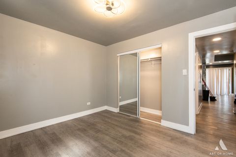 Tiny photo for 1613 Astor Street #1W, Calumet City, IL 60409 (MLS # 12584997)