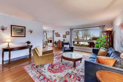 Tiny photo for 2437 Crawford Avenue, Evanston, IL 60201 (MLS # 12588588)