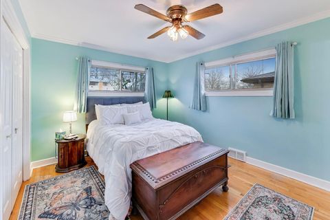 Tiny photo for 2437 Crawford Avenue, Evanston, IL 60201 (MLS # 12588588)