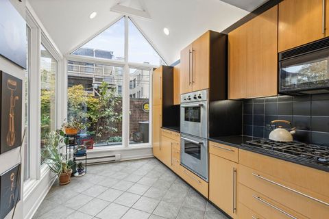 Tiny photo for 5400 S Hyde Park Boulevard #7A, Chicago, IL 60615 (MLS # 12503098)