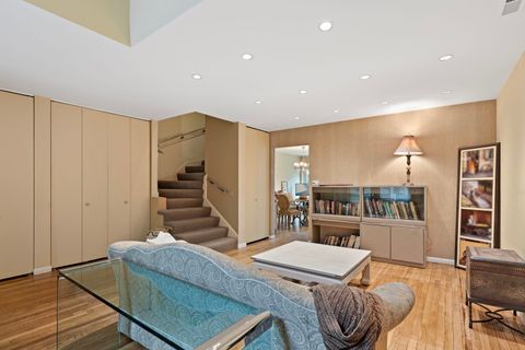 Tiny photo for 5400 S Hyde Park Boulevard #7A, Chicago, IL 60615 (MLS # 12503098)