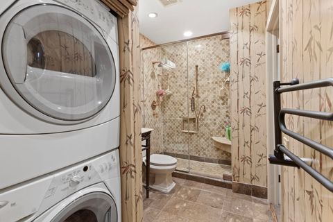 Tiny photo for 5400 S Hyde Park Boulevard #7A, Chicago, IL 60615 (MLS # 12503098)