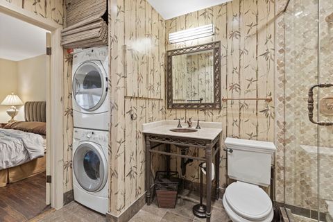 Tiny photo for 5400 S Hyde Park Boulevard #7A, Chicago, IL 60615 (MLS # 12503098)