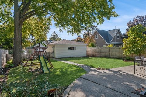 Tiny photo for 2137 Glenview Road, Glenview, IL 60025 (MLS # 12507281)